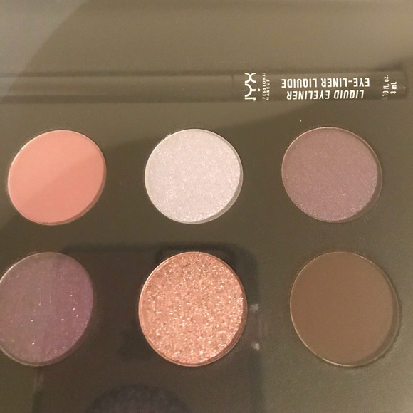 NYX Professional makeup shadow liner set - Picture 3 of 5